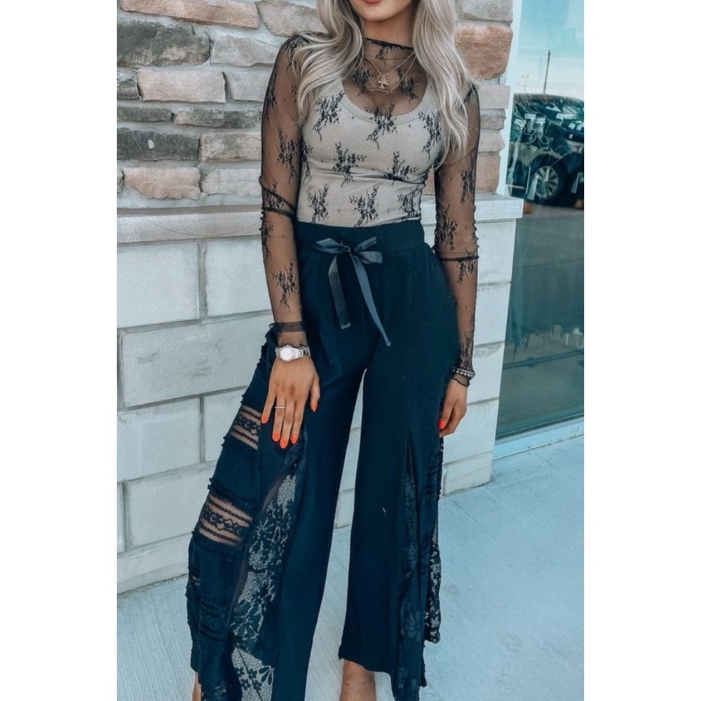 POL Black Rib Knit Lace Panel Flare Pants | Patchwork Wide Leg Pull On - Picture 5 of 13
